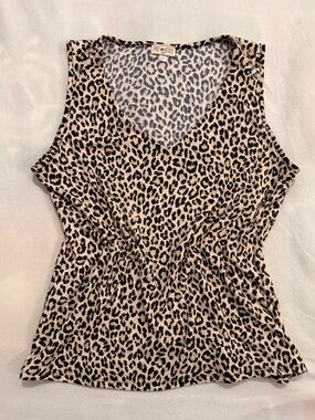 Free Kisses 1X Leopard Print Sleeveless V-Neck